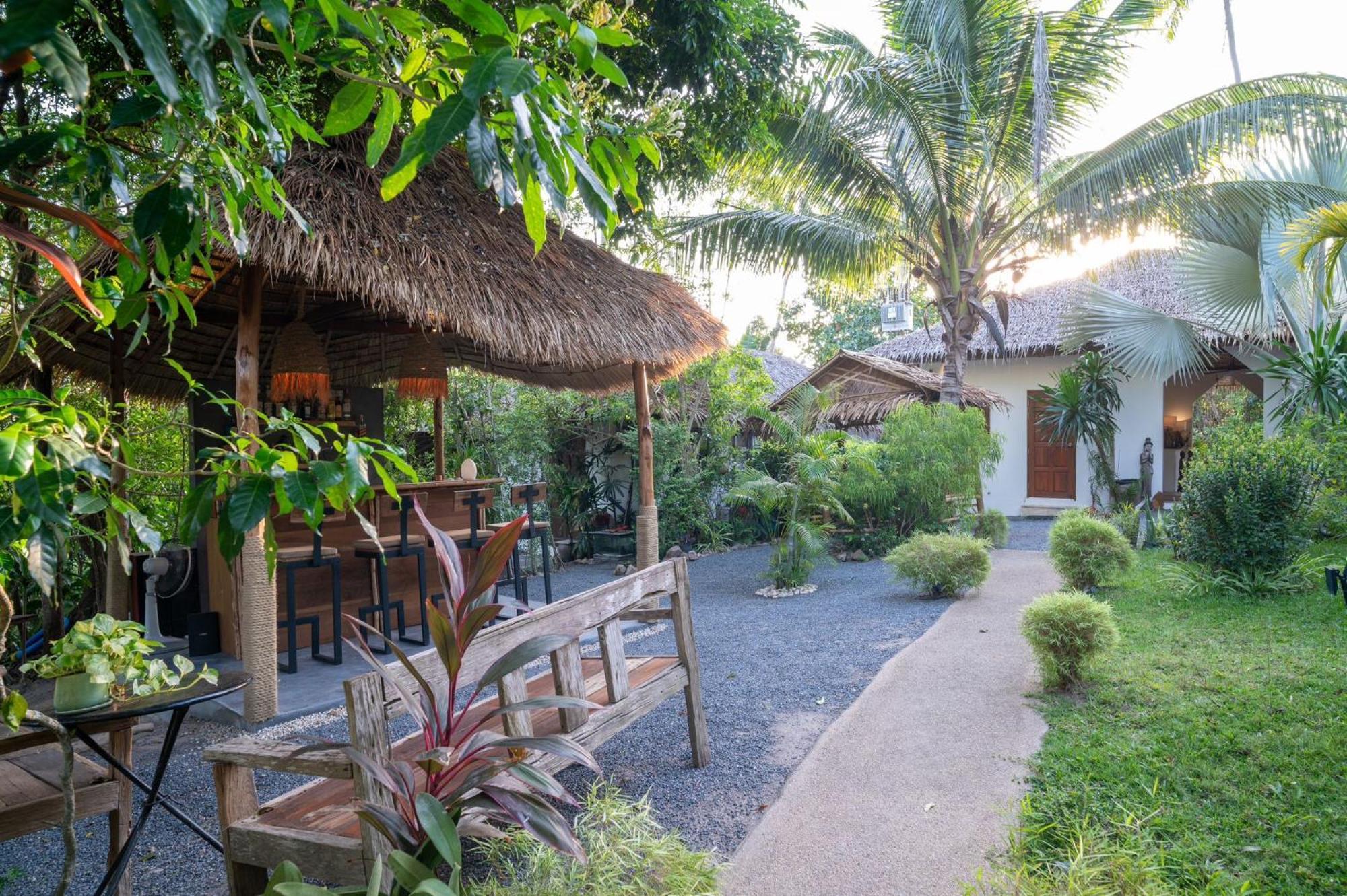 Tropical Season Villa Resort Mae Nam Exterior photo